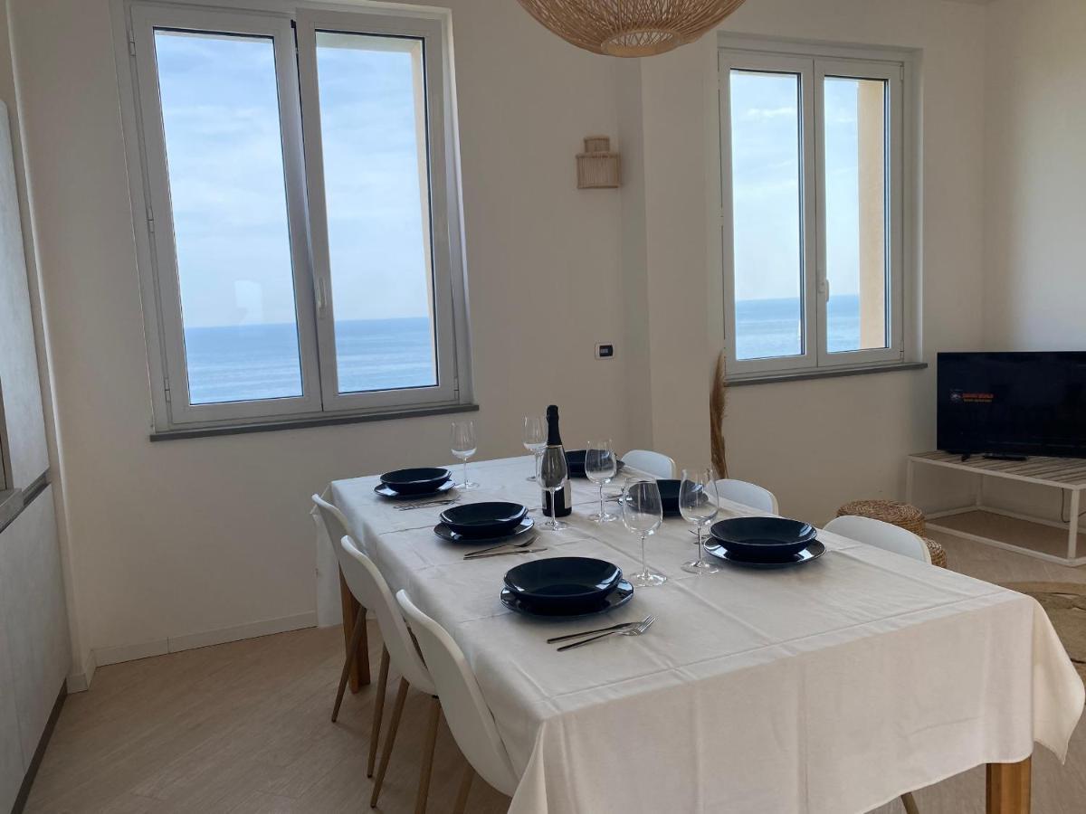 Incanto Sul Mare Con Enorme Terrazza E Piscina Черво Экстерьер фото